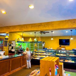 Lincoln Bakery - May 2024 (AcrossPittsburgh) -22