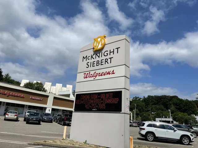 Mcknight-Siebert Shopping Center