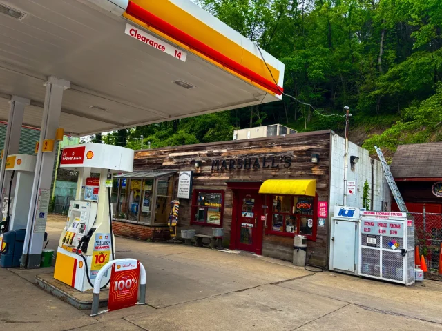 Marshalls Gas Station and BBQ