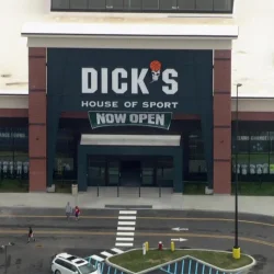 Dick&#039;s House of Sport opens first Pittsburgh-area location at Ross Park Mall