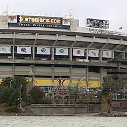 OTD: Three Rivers Stadium imploded